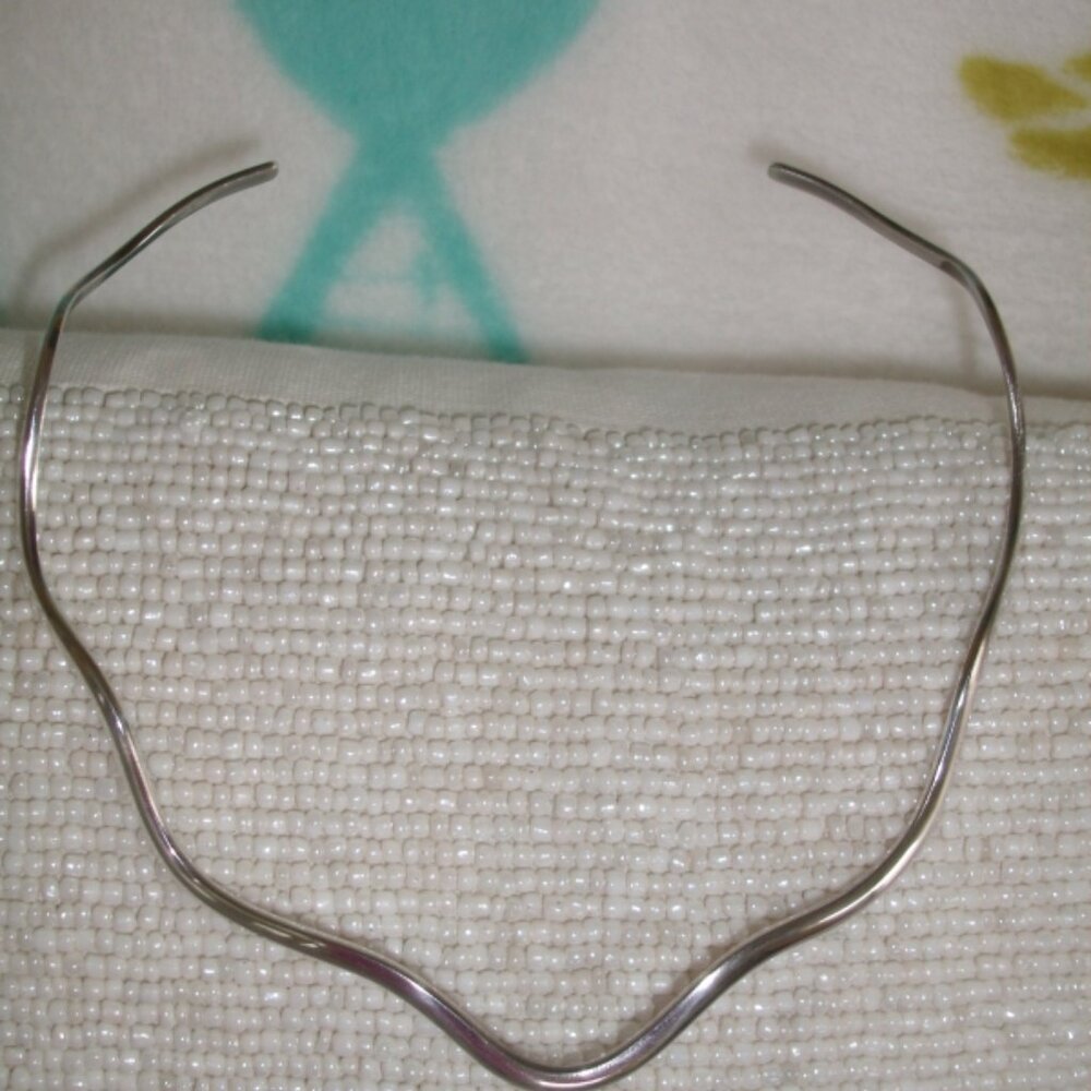 STERLING SILVER WAVY CUFF NECKLACE BRAND NEW 925 STERLING - Picture 3 of 9